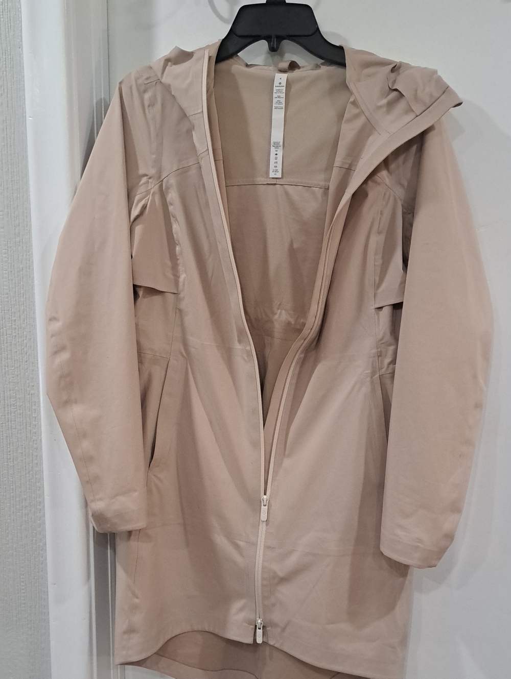 lululemon Rebel Beige Hooded Rain Jacket